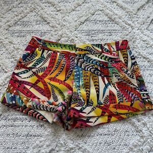 Colorful Feather Print Women's Shorts